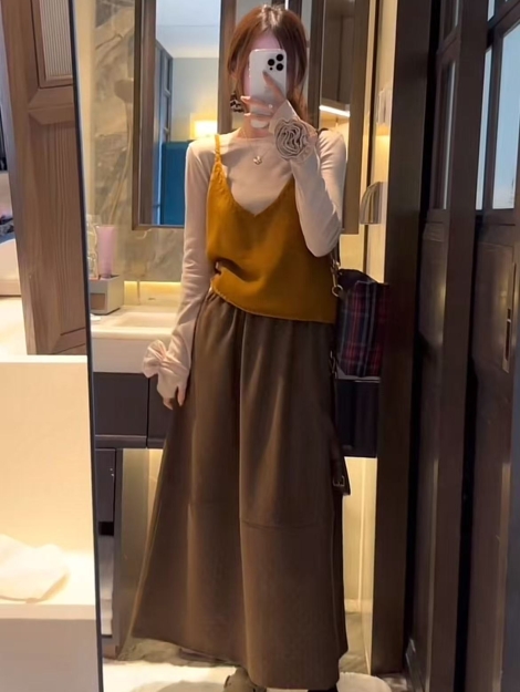 1754382253165_Tt8Naa.jpg