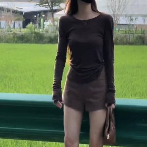 Autumn New Slimming Long Sleeve Inner Top with Khaki Thickened Versatile Shorts Two-Piece Set